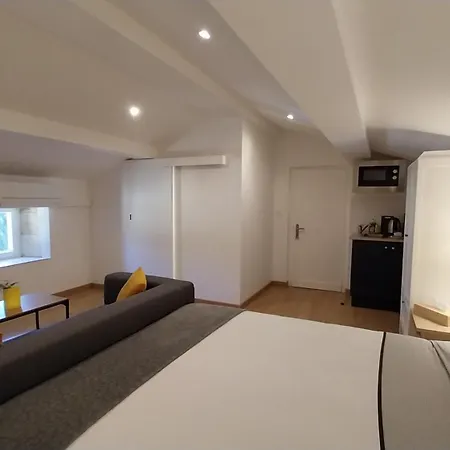 Hotes De Emilion * Saint-Émilion