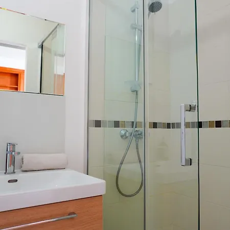 Apartmán Hotes De Emilion *