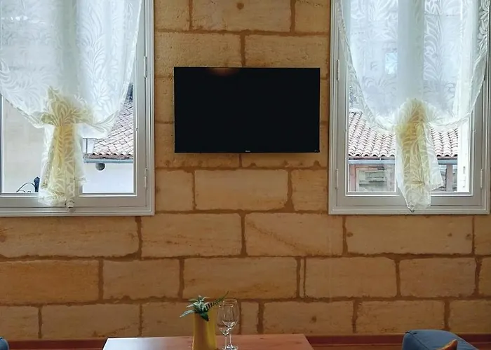 Hotes De Emilion * Σεντ Εμιλιόν